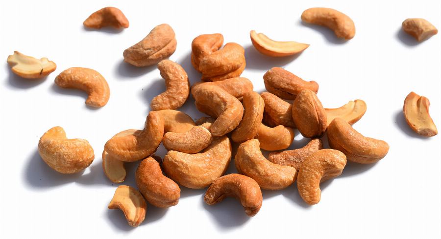 Organic Cashews, roasted