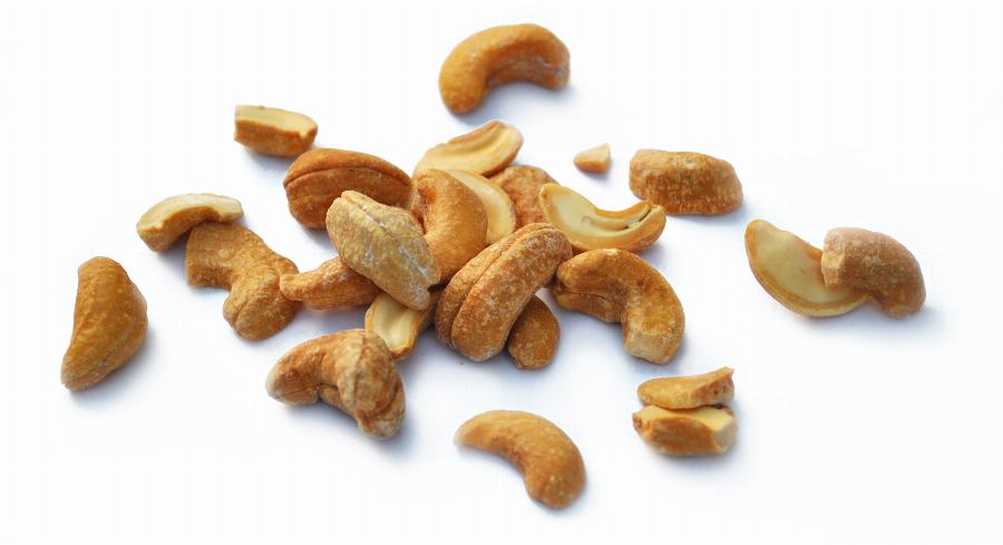 Organic Cashews, salted with garlic